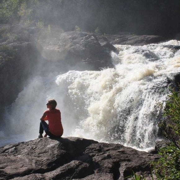 MEET THE POSHER - Picture 14 of 14